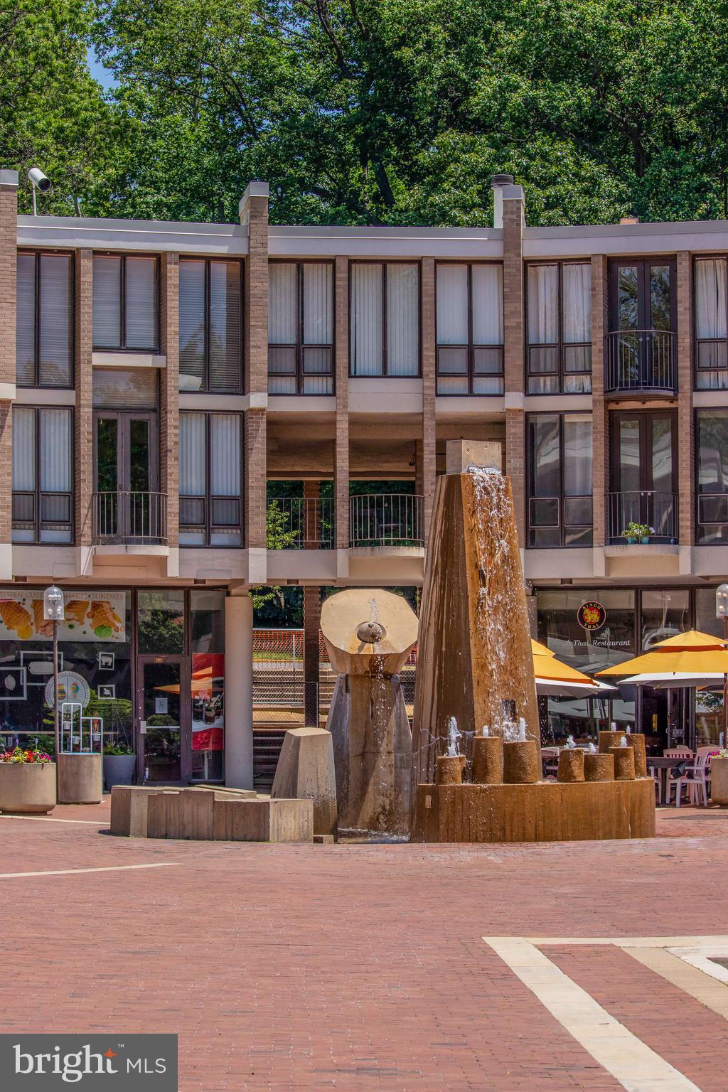 11400 Washington Plaza West, Unit 804 Reston, VA 20190 - Photo 29 of 32 The Plaza and fountain