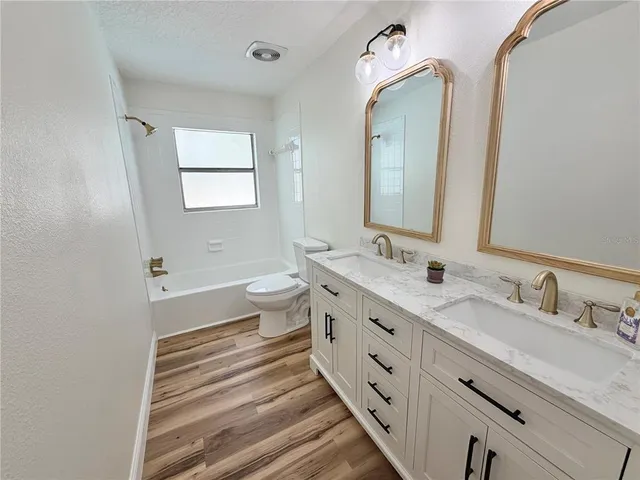 $359,900 | 1624 Leslie Drive, Lakeland, FL 33801