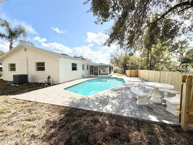 $359,900 | 1624 Leslie Drive, Lakeland, FL 33801