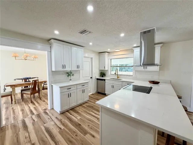 $359,900 | 1624 Leslie Drive, Lakeland, FL 33801