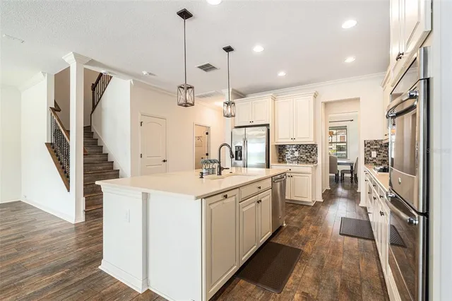 $829,000 | 19209 Long Lake Ranch Boulevard, Lutz, FL 33558