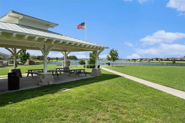 $829,000 | 19209 Long Lake Ranch Boulevard, Lutz, FL 33558