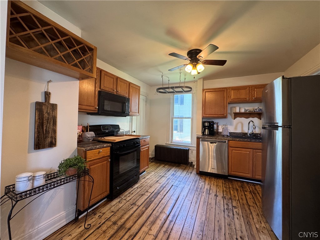 410 Washington Avenue Oneida, NY 13421 - Photo 9 of 24