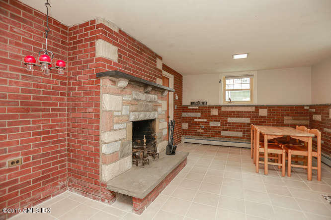 32 Butler Street Cos Cob, CT 06807 - Photo 14 of 25 Family Room