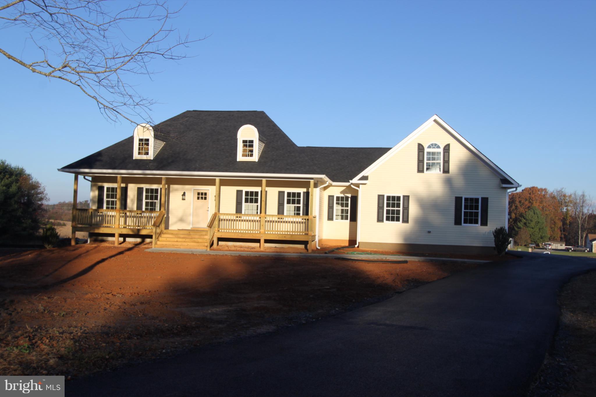 27415 Strawberry Hill Road Rhoadesville, VA 22542 - Photo 1 of 26 Exterior (Front)