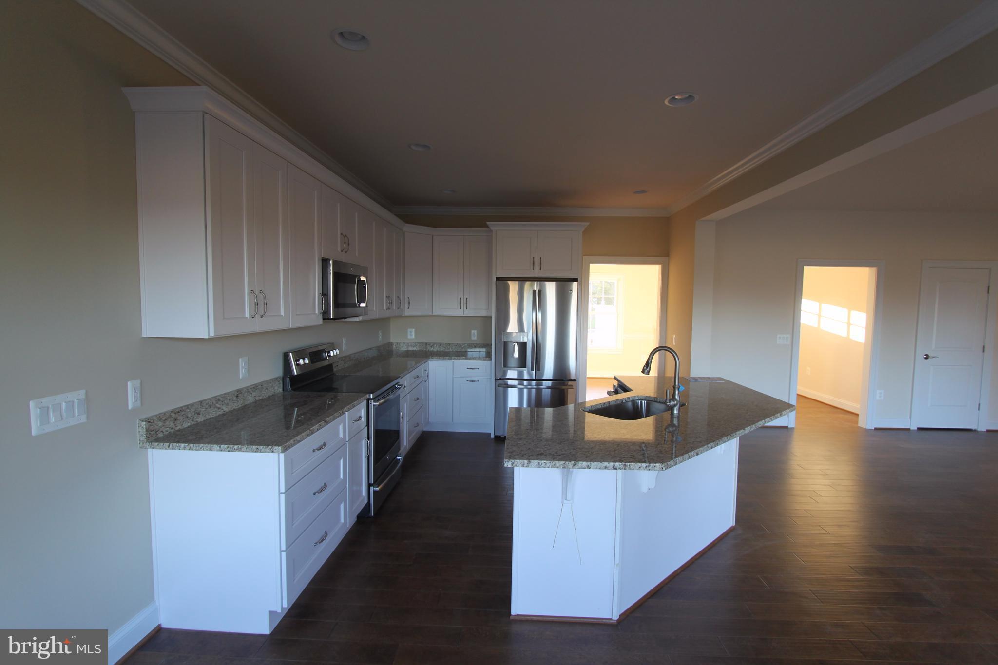 27415 Strawberry Hill Road Rhoadesville, VA 22542 - Photo 11 of 26 Kitchen