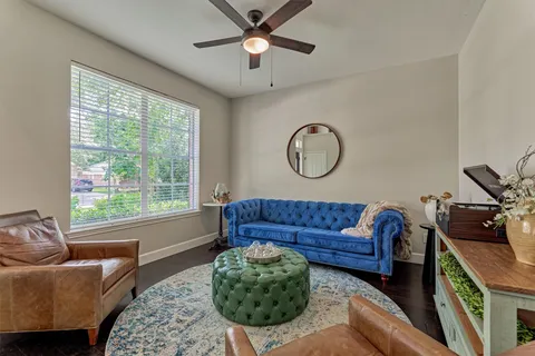 $460,000 | 23 Wintergrass Place, The Woodlands, TX 77382