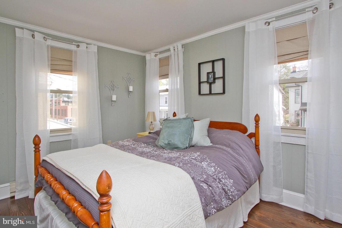 18 North Locust Street Lititz, PA 17543 - Photo 22 of 38 Gallery Image 22