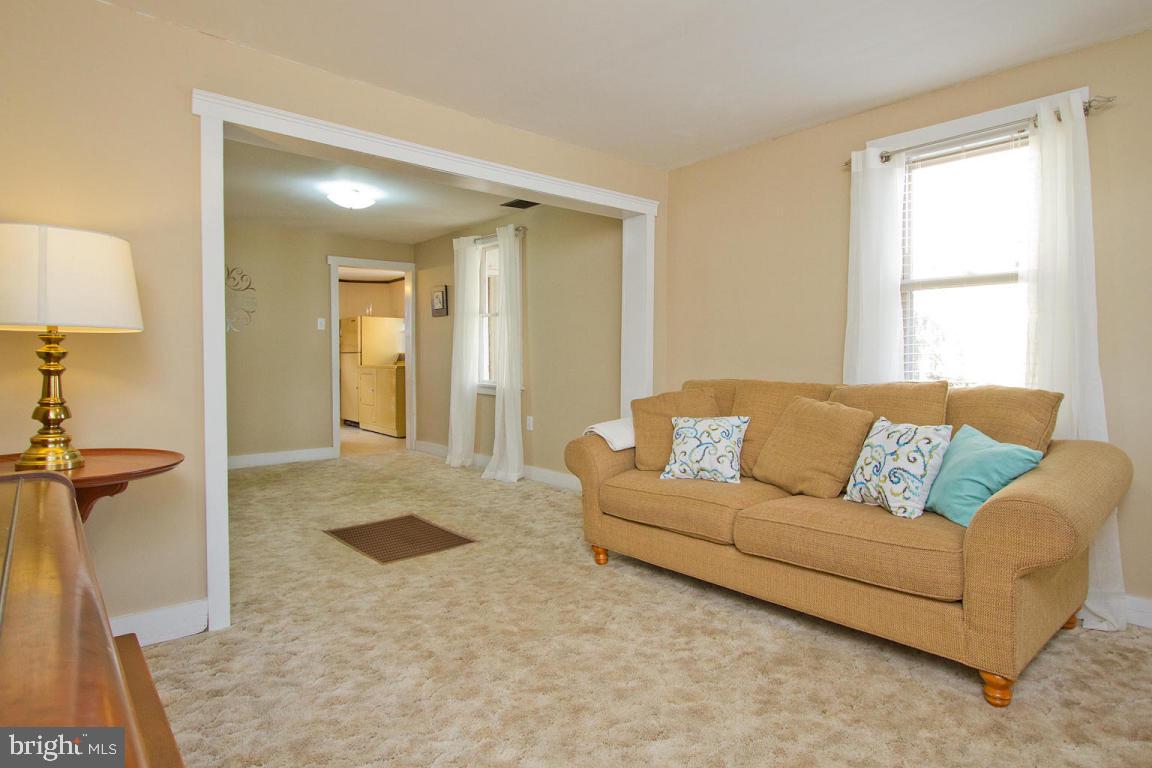 18 North Locust Street Lititz, PA 17543 - Photo 8 of 38 Gallery Image 8