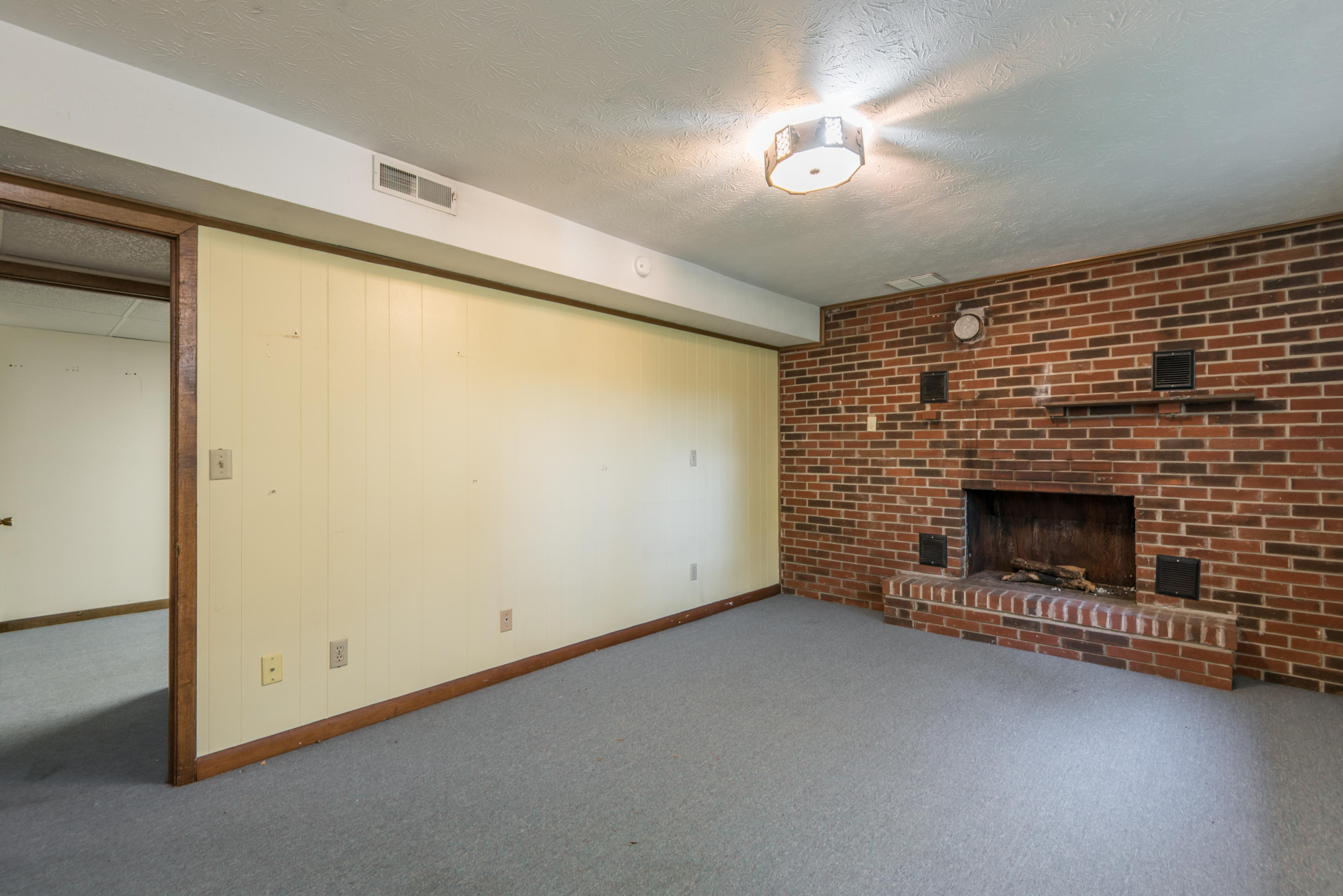 215 High Point Orchard Road Kingston, TN 37763 - Photo 18 of 25 Family Room