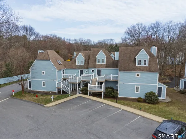 $184,900 | 1613 Old Pond Lane, Unit 1613, Norwich, CT 06360