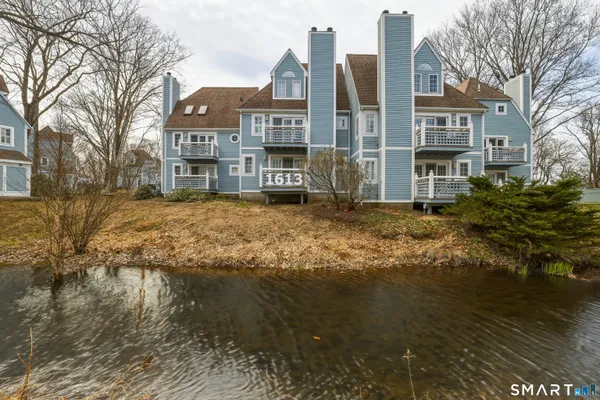 $184,900 | 1613 Old Pond Lane, Unit 1613, Norwich, CT 06360