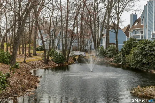 $184,900 | 1613 Old Pond Lane, Unit 1613, Norwich, CT 06360