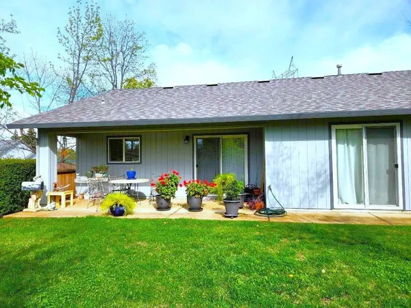 $479,500 | 4608 Dandelion Drive, Redding, CA 96002