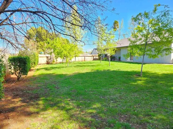 $479,500 | 4608 Dandelion Drive, Redding, CA 96002