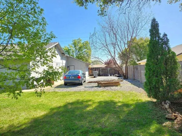$479,500 | 4608 Dandelion Drive, Redding, CA 96002