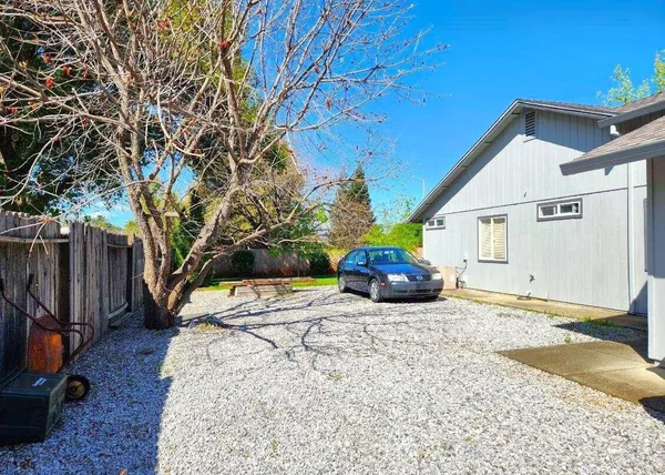 $479,500 | 4608 Dandelion Drive, Redding, CA 96002