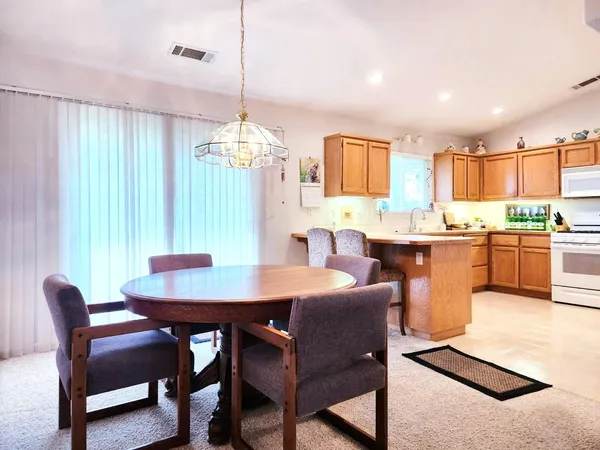 $479,500 | 4608 Dandelion Drive, Redding, CA 96002