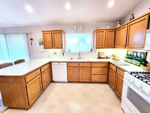 $479,500 | 4608 Dandelion Drive, Redding, CA 96002