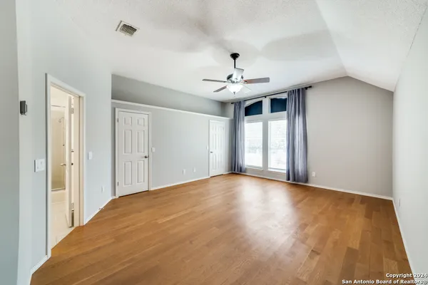 $3,200 | 16310 Sacre Couer, San Antonio, TX 78232