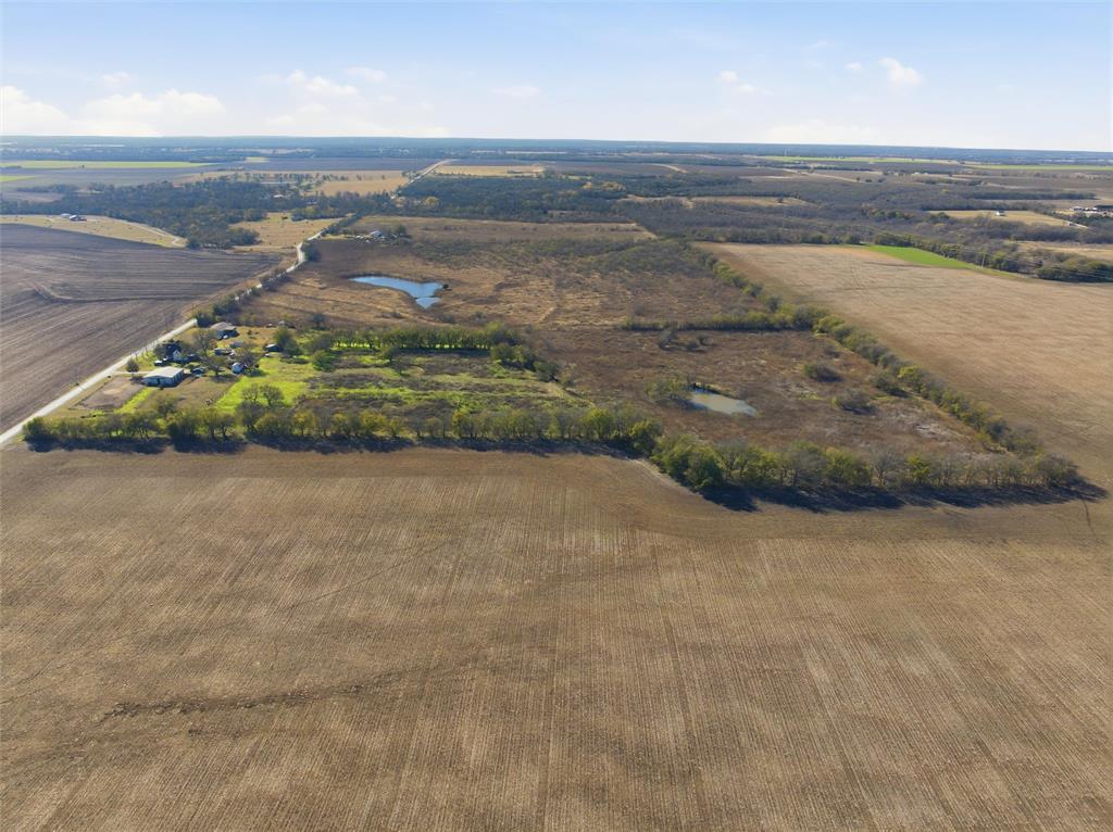 1025 Hcr 2421 Road Hillsboro, TX 76645 - Photo 17 of 36