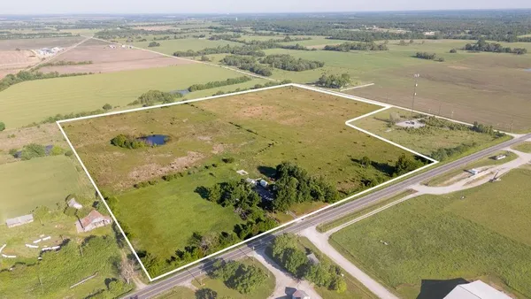 $276,977 | 617 South U S 160 Highway, Golden City, MO 64748