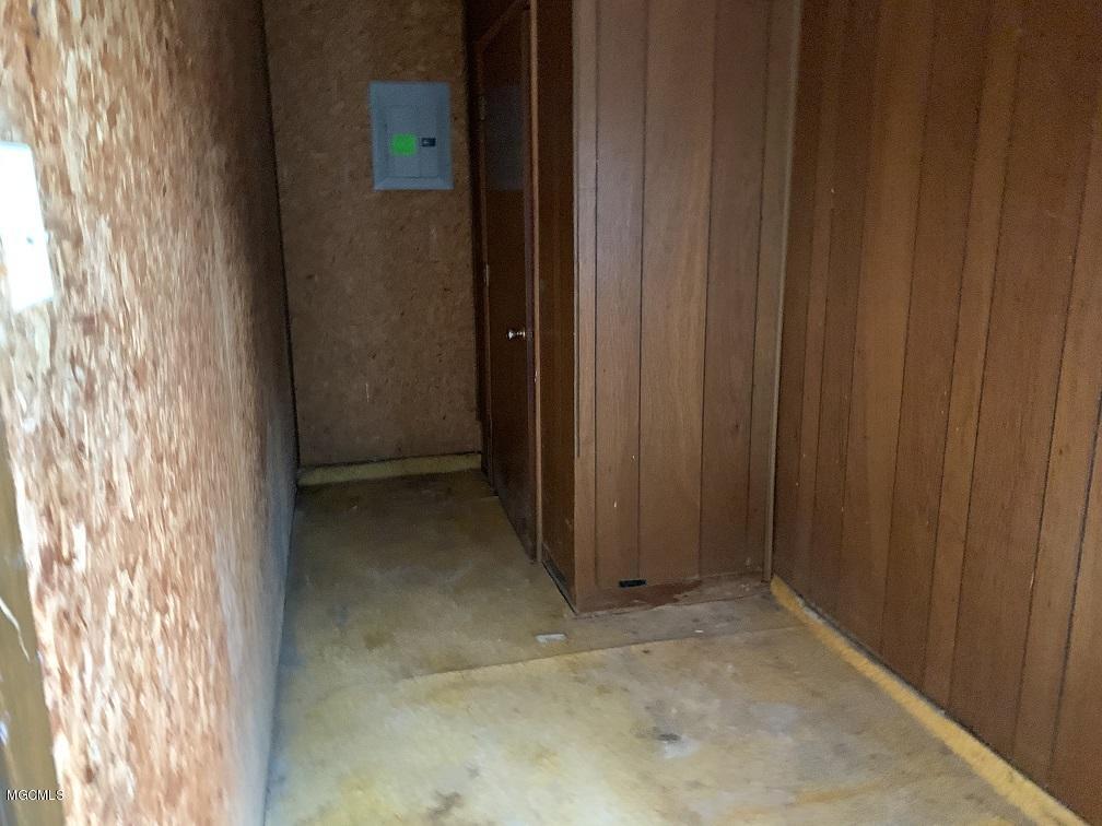 7151 Firetower Road Kiln, MS 39556 - Photo 13 of 16 Laundry