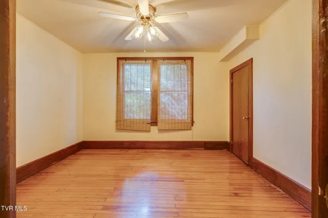 $279,000 | 204 Clinchfield Avenue, Erwin, TN 37650