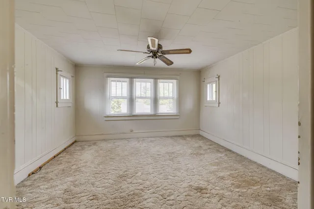 $279,000 | 204 Clinchfield Avenue, Erwin, TN 37650