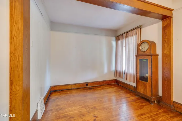 $279,000 | 204 Clinchfield Avenue, Erwin, TN 37650