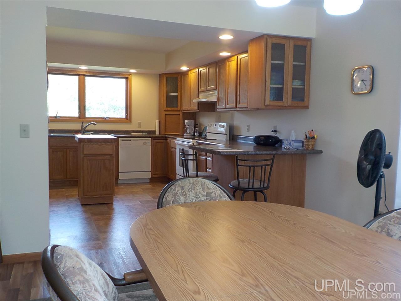 148 River Road Crystal Falls, MI 49920 - Photo 6 of 45
