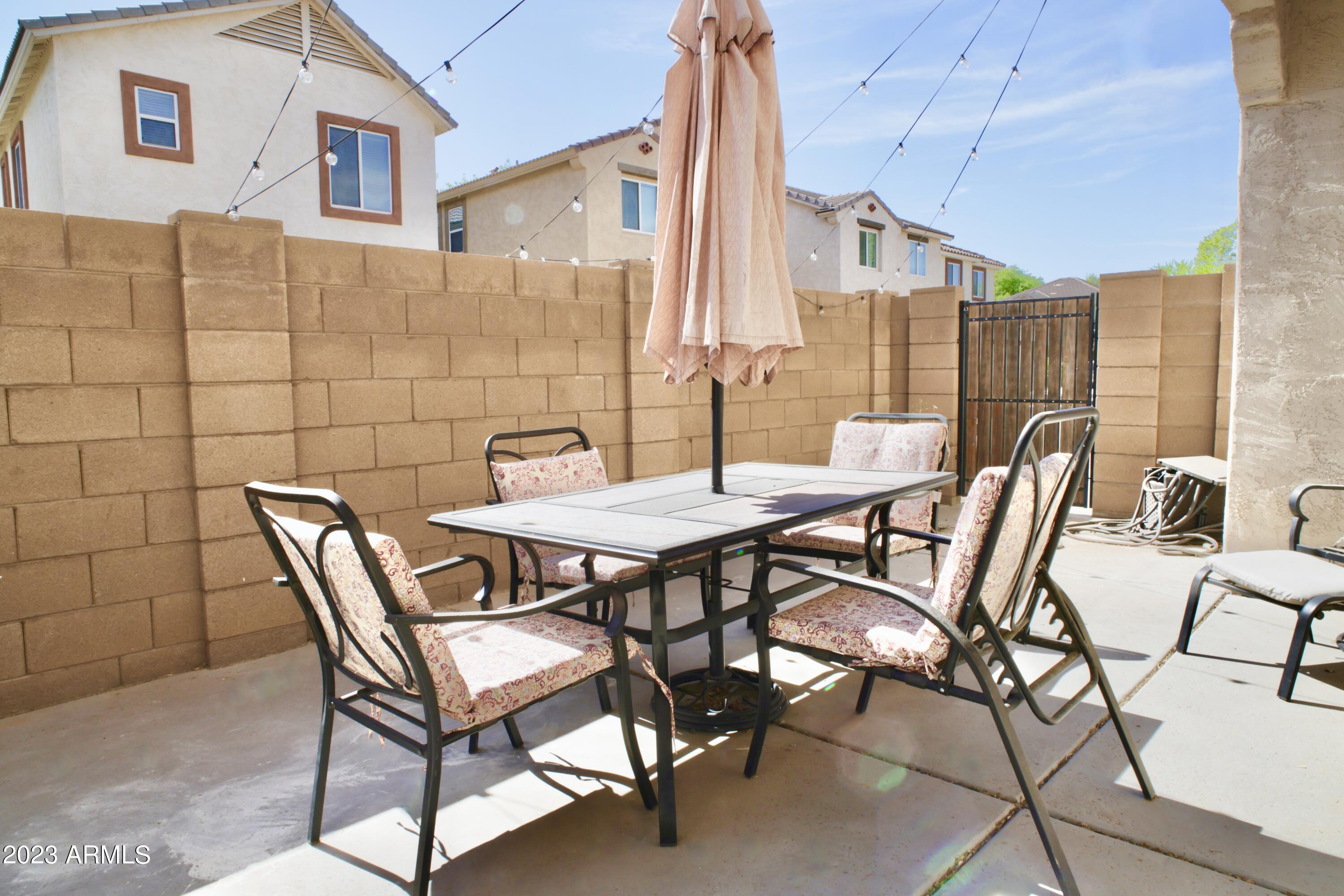 4212 East Vest Avenue Gilbert, AZ 85295 - Photo 12 of 38 2B51ABF3-1FAB-404C-96F3-9291886BA3CB_1_2