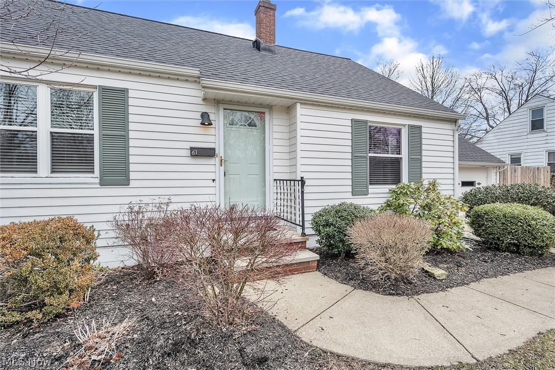 61 Prentice Road Painesville, OH 44077 - Photo 4 of 33 Gallery Image 4