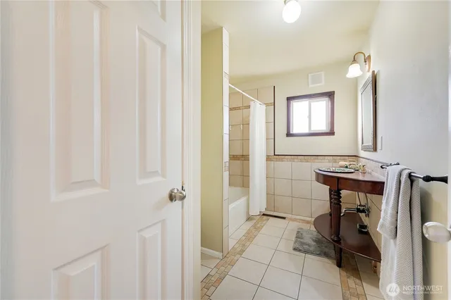 $585,000 | 334 Sheridan Street, Port Townsend, WA 98368