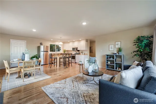 $585,000 | 334 Sheridan Street, Port Townsend, WA 98368