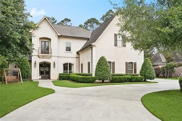 $1,200,000 | 205 Natchez Trace, Covington, LA 70433