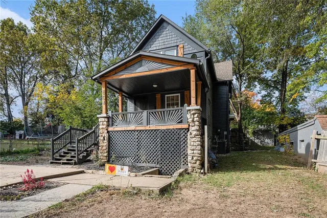 $205,000 | 804 South Home Avenue, Independence, MO 64053