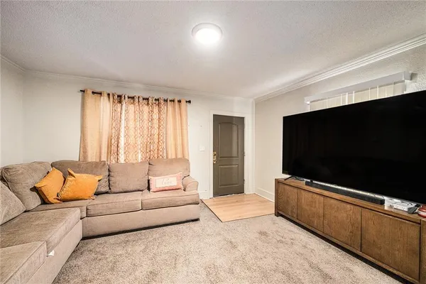 $194,000 | 804 South Home Avenue, Independence, MO 64053