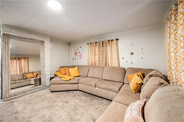 $194,000 | 804 South Home Avenue, Independence, MO 64053