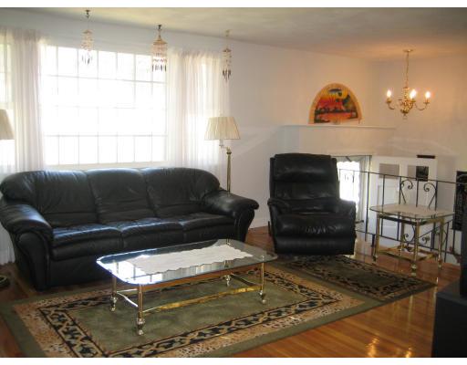 5 Stratton Hill Road Westford, MA 01886 - Photo 7 of 18 Gallery Image 7