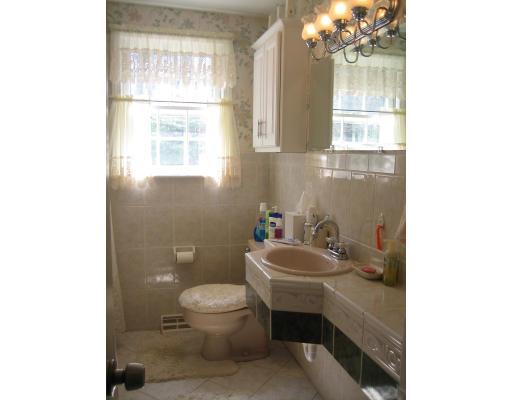 5 Stratton Hill Road Westford, MA 01886 - Photo 10 of 18 Gallery Image 10