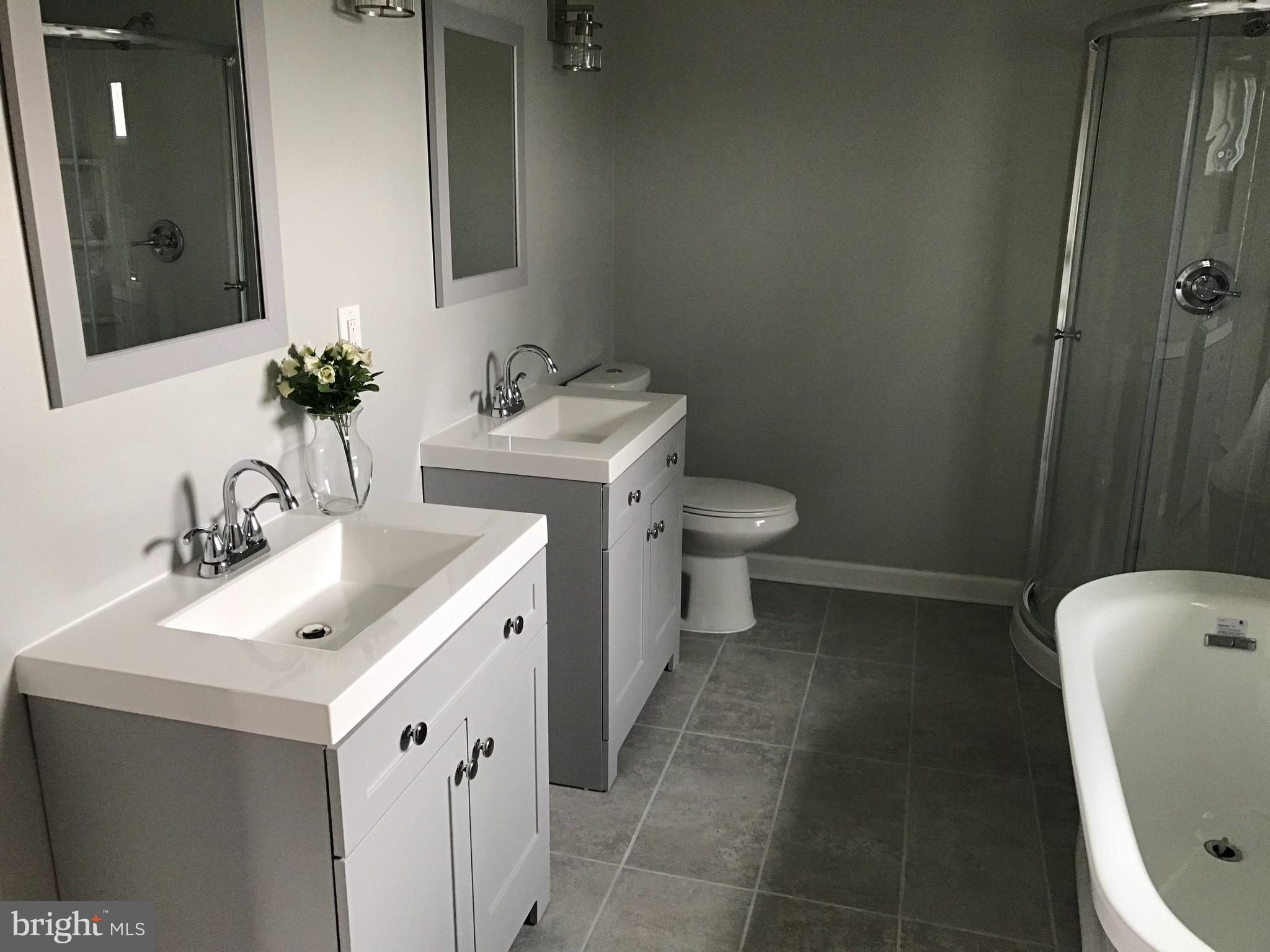 4105 Eder Road Baltimore, MD 21222 - Photo 41 of 84 Double Vanity