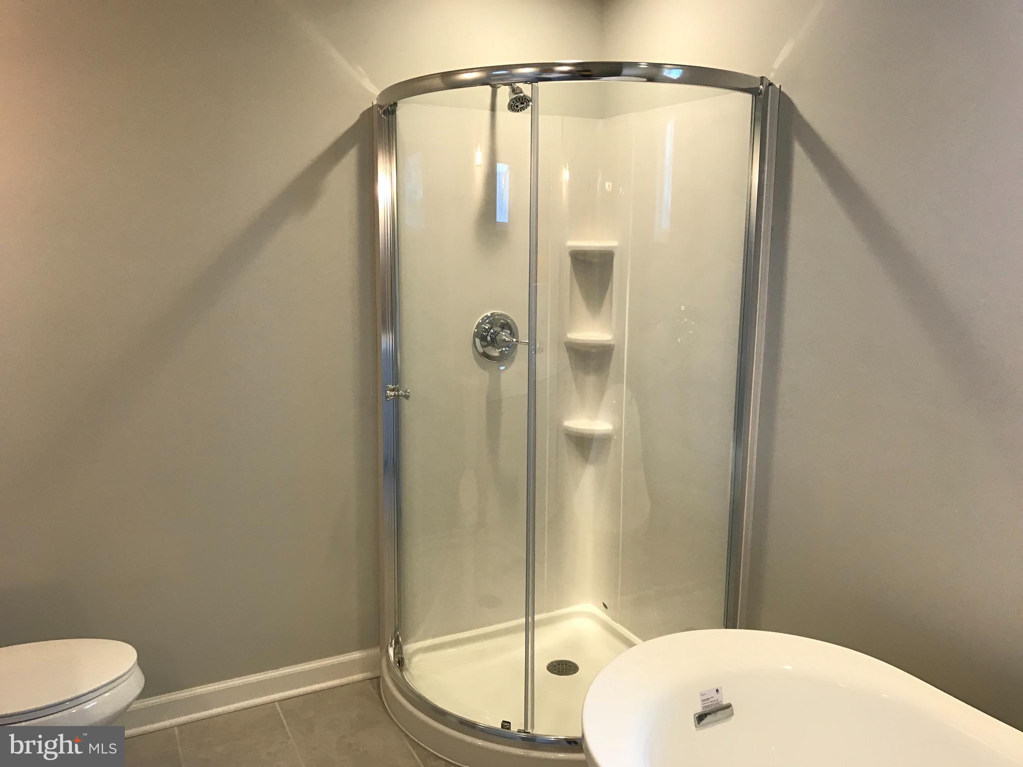 4105 Eder Road Baltimore, MD 21222 - Photo 44 of 84 Shower