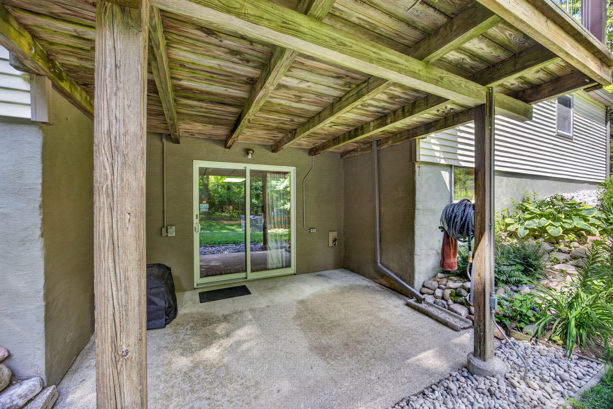 21643 11 Mile Road Big Rapids, MI 49307 - Photo 68 of 69 19-web-or-mls-031_3Y2A3561