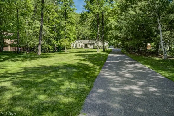 $449,000 | 17212 Wood Acre Trail, Chagrin Falls, OH 44023