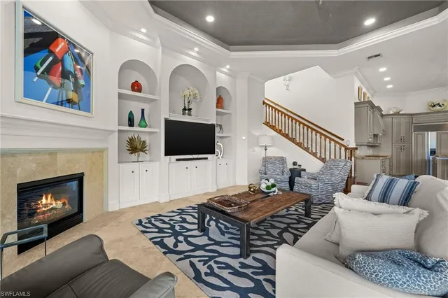 $3,100,000 | 8812 Muirfield Drive, Naples, FL 34109