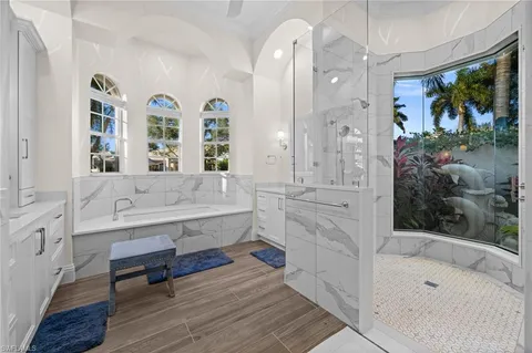 $3,100,000 | 8812 Muirfield Drive, Naples, FL 34109