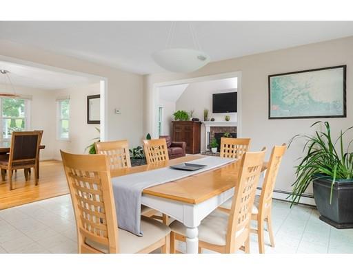 768 First Parish Road Scituate, MA 02066 - Photo 8 of 30 Gallery Image 8