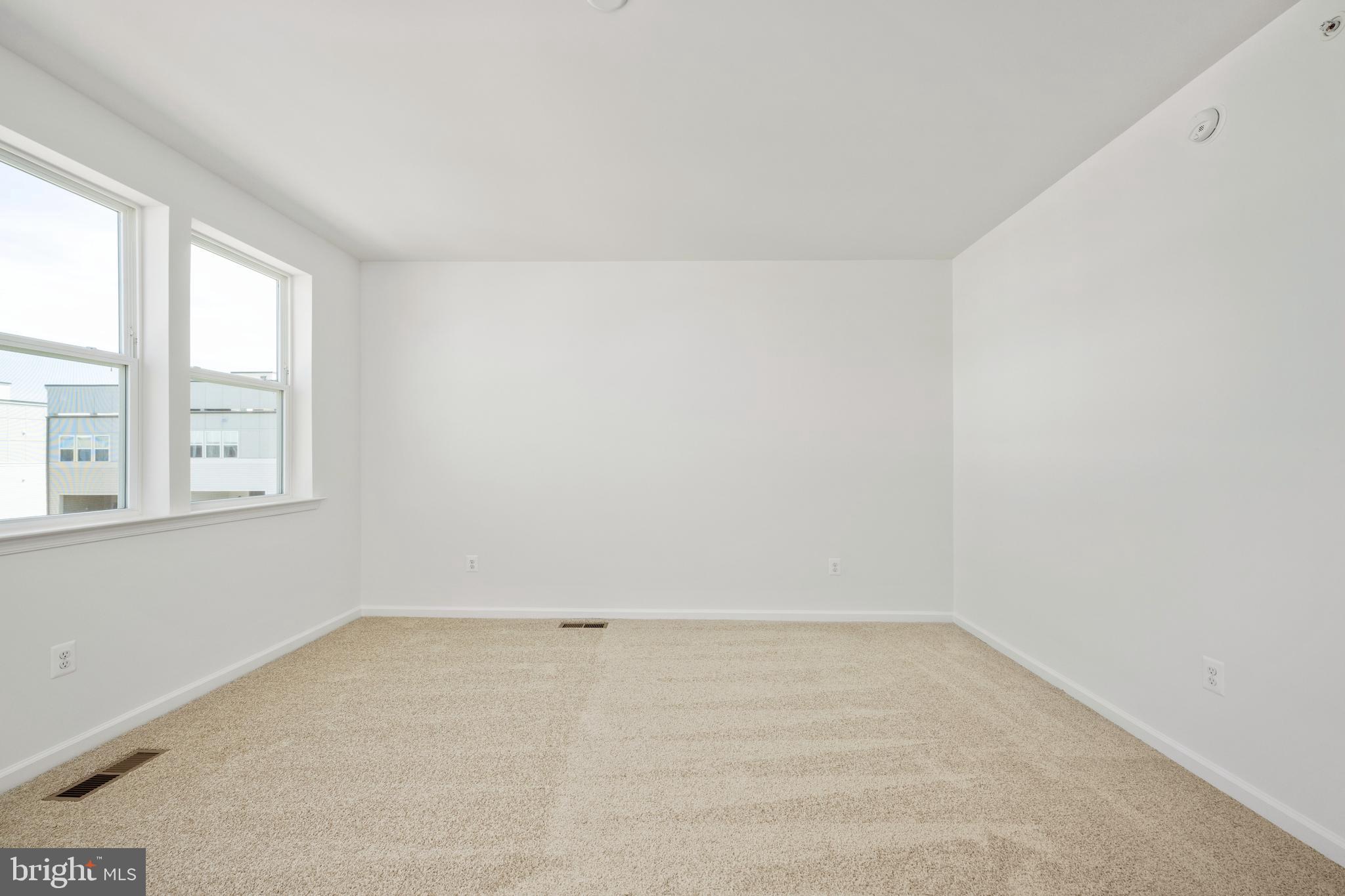 2518 Neabsco Common Place Woodbridge, VA 22191 - Photo 26 of 37 an empty room with a window