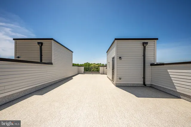 a balcony with city view